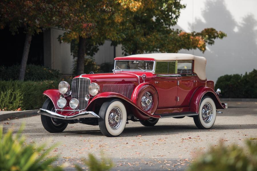 Auburn V12 1250 Salon Dual Ratio Phaeton Sedan 1934 года  (фото 1 из 16)